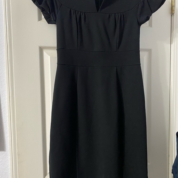Banana Republic size 6 little black dress - Picture 5 of 9